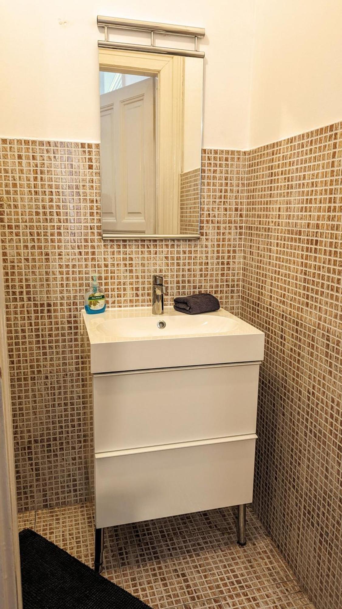 Heart Of The City, Entire Very Big Apartment Budapest Ngoại thất bức ảnh