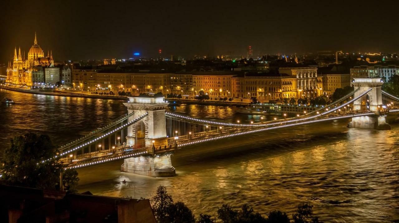 Heart Of The City, Entire Very Big Apartment Budapest Ngoại thất bức ảnh